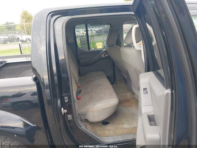 2017 NISSAN FRONTIER SV 8