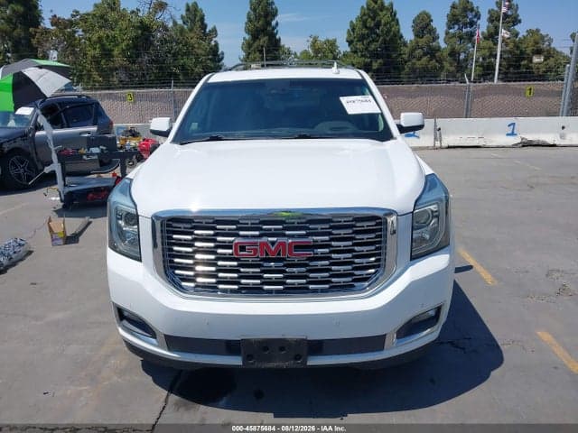 2018 GMC YUKON DENALI 12