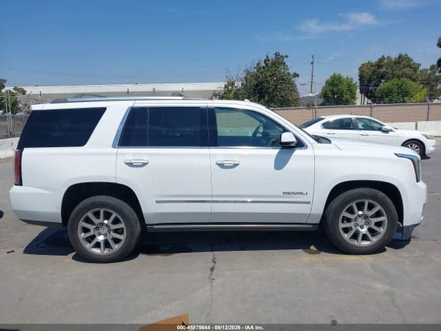 2018 GMC YUKON DENALI 13