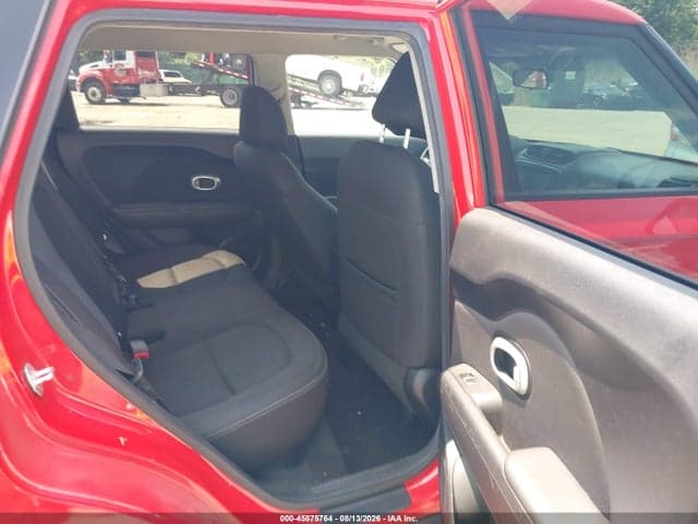 2018 KIA SOUL + 8