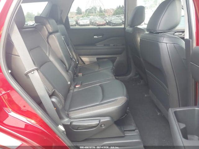 2022 NISSAN PATHFINDER SL 4WD 8