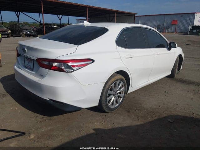 2020 TOYOTA CAMRY LE 4