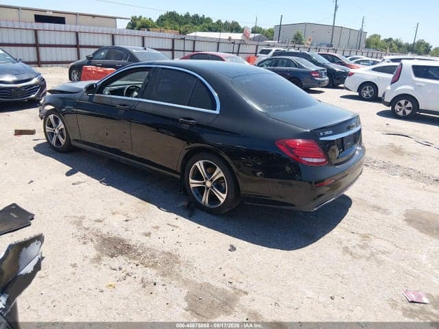 2017 MERCEDES-BENZ E 300 3