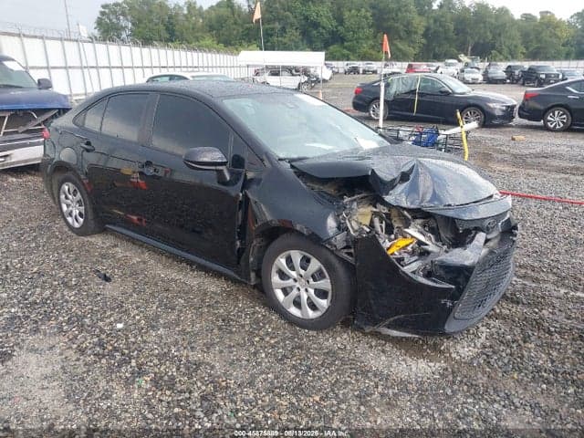 2021 TOYOTA COROLLA LE 1