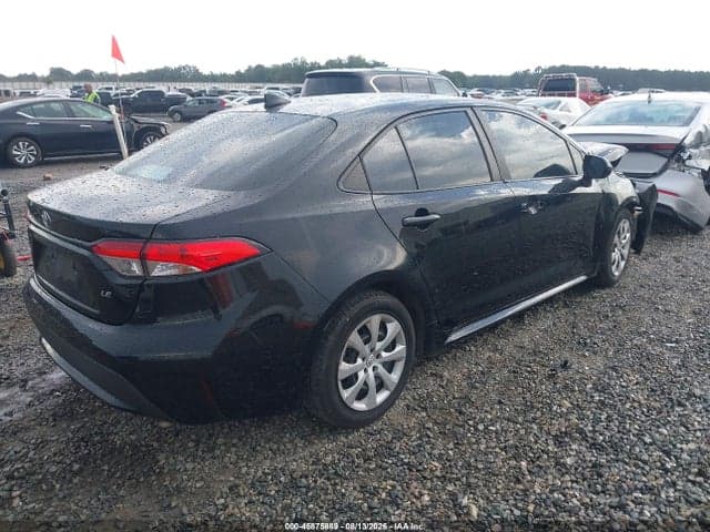 2021 TOYOTA COROLLA LE 4