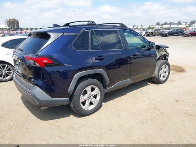 2019 TOYOTA RAV4 XLE 4