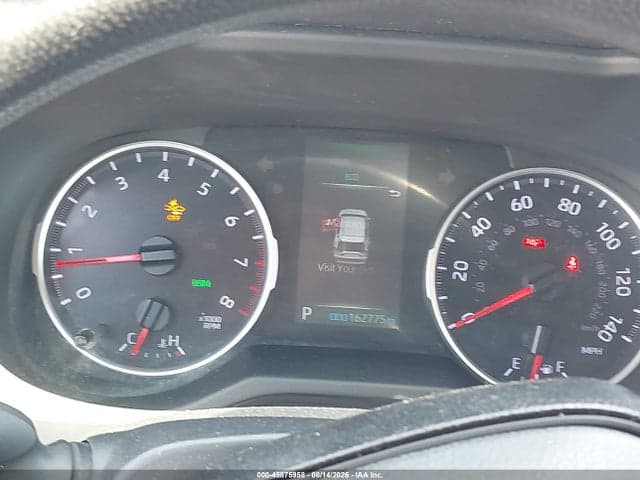 2019 TOYOTA RAV4 XLE 7