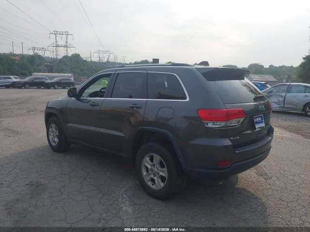 2017 JEEP GRAND CHEROKEE LAREDO 3
