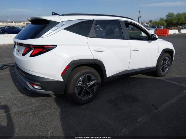 2026 HYUNDAI TUCSON SEL 4