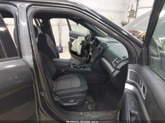 2017 FORD EXPLORER XLT 5