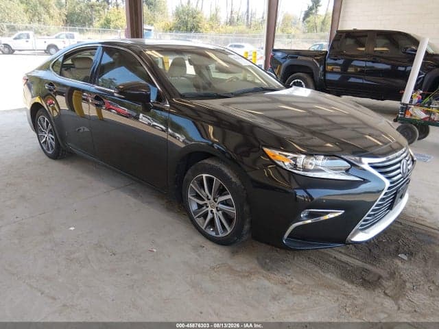 2017 LEXUS ES 300H 1