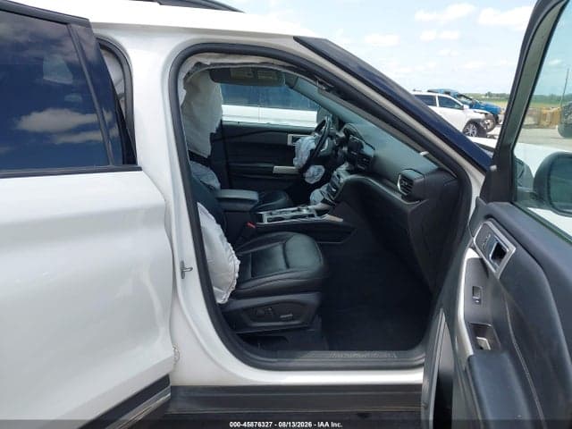 2022 FORD EXPLORER XLT 5