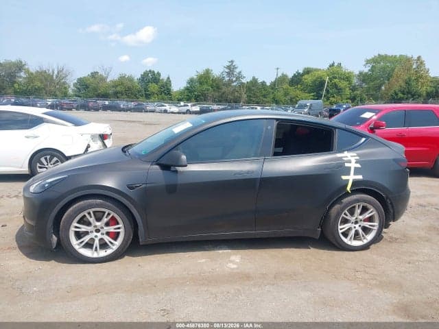 2022 TESLA MODEL Y PERFORMANCE DUAL MOTOR ALL-WHEEL DRIVE 13