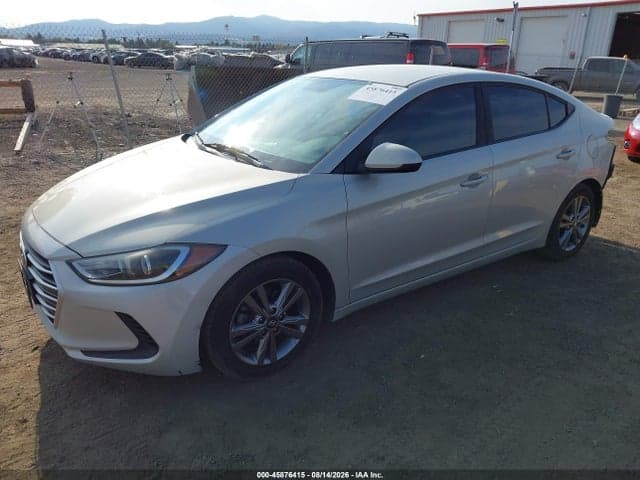 2017 HYUNDAI ELANTRA SE 2