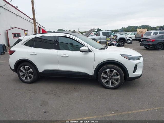 2025 FORD ESCAPE PLATINUM 14