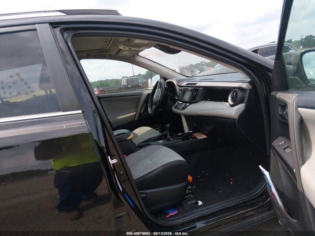 2018 TOYOTA RAV4 XLE 5