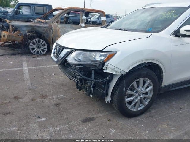2019 NISSAN ROGUE SV 17
