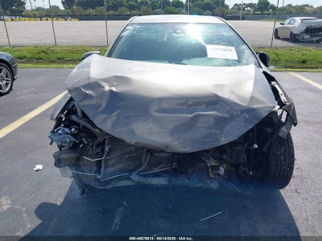 2018 TOYOTA COROLLA LE 13