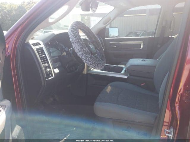 2019 RAM 1500 CLASSIC BIG HORN 4X4 5'7 BOX 5