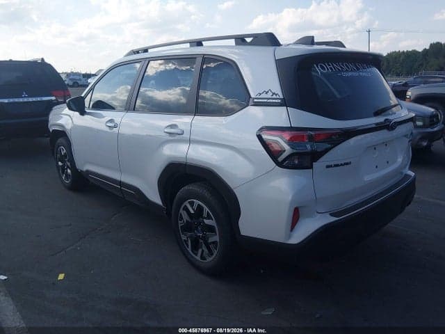 2025 SUBARU FORESTER 3