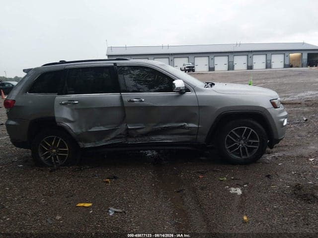 2017 JEEP GRAND CHEROKEE LIMITED 13