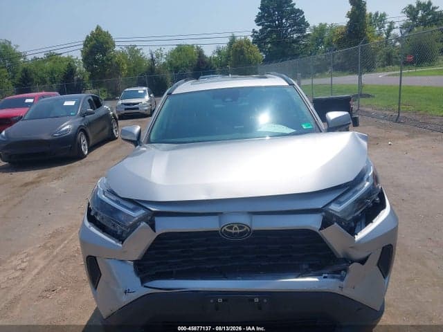 2023 TOYOTA RAV4 XLE 12