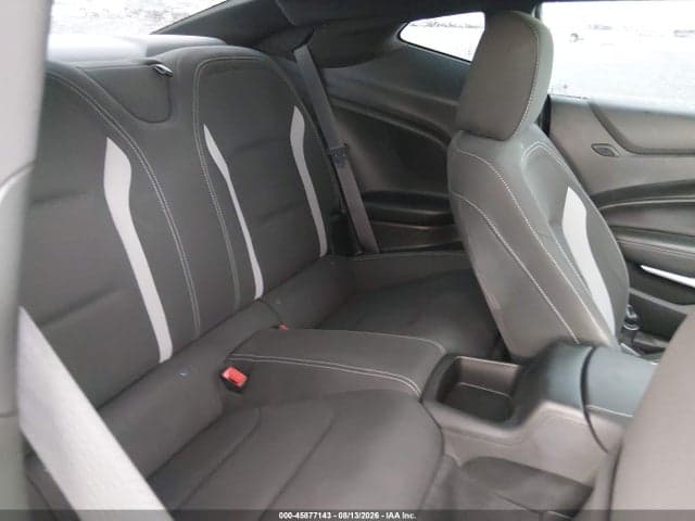 2018 CHEVROLET CAMARO 1LT 8