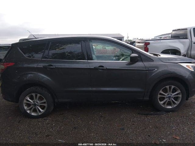 2017 FORD ESCAPE SE 13