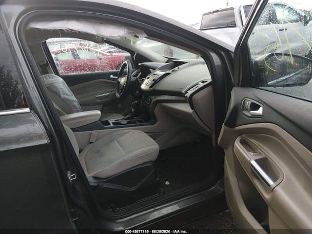 2017 FORD ESCAPE SE 5