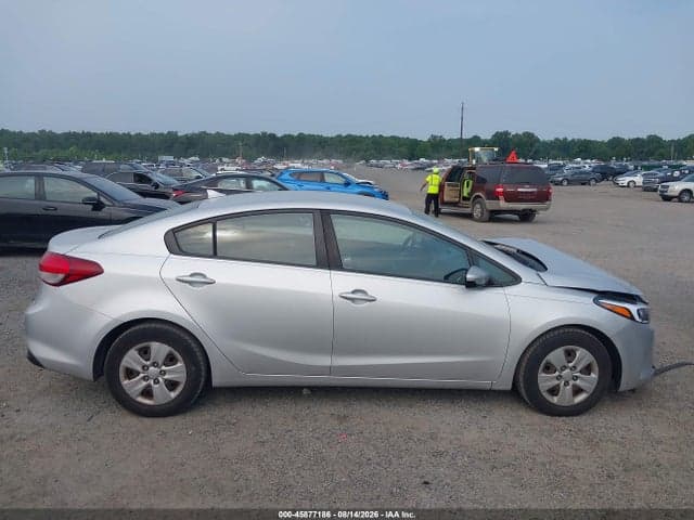 2017 KIA FORTE LX 13
