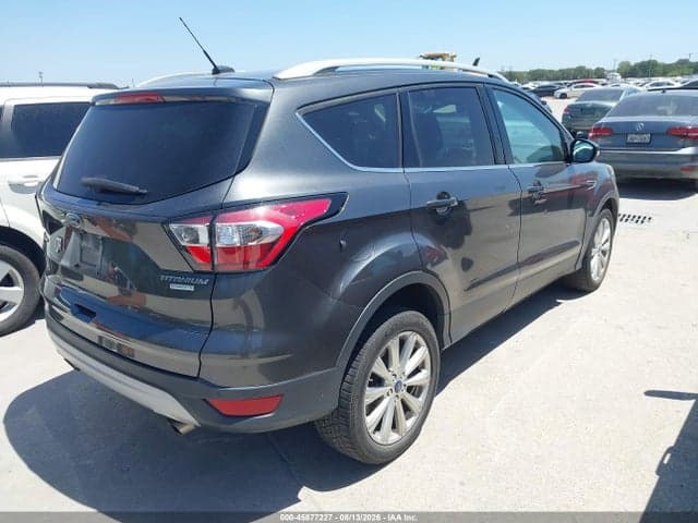 2017 FORD ESCAPE TITANIUM 4