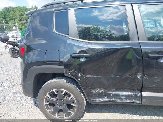 2023 JEEP RENEGADE TRAILHAWK 4X4 6