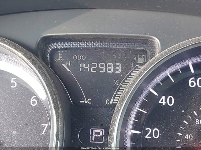 2017 NISSAN VERSA 1.6 SV 15