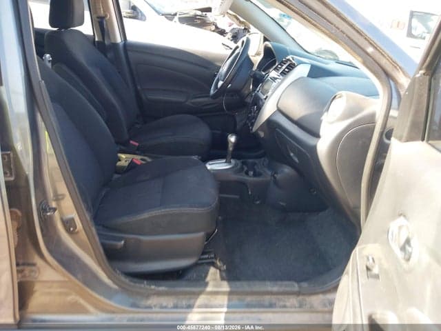 2017 NISSAN VERSA 1.6 SV 5