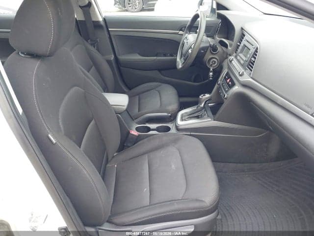 2018 HYUNDAI ELANTRA SE 5