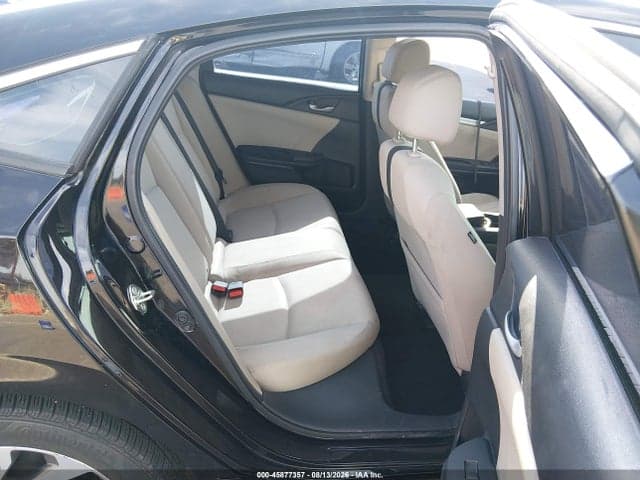 2017 HONDA CIVIC EX 8