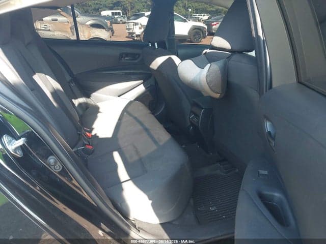 2024 TOYOTA COROLLA LE 8