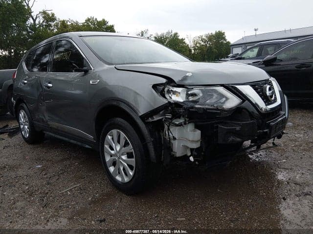 2017 NISSAN ROGUE S 18