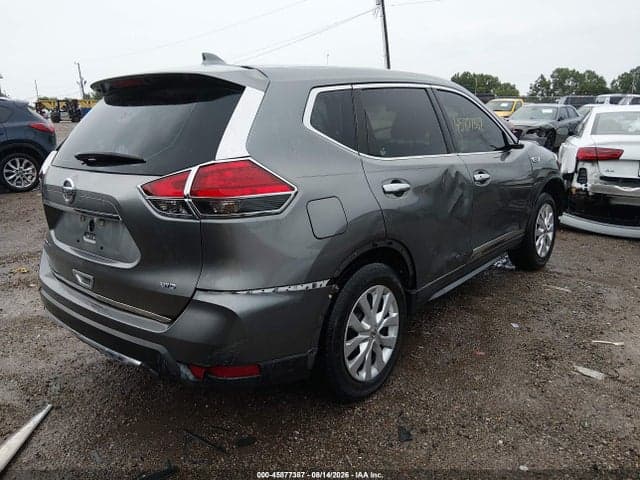 2017 NISSAN ROGUE S 4