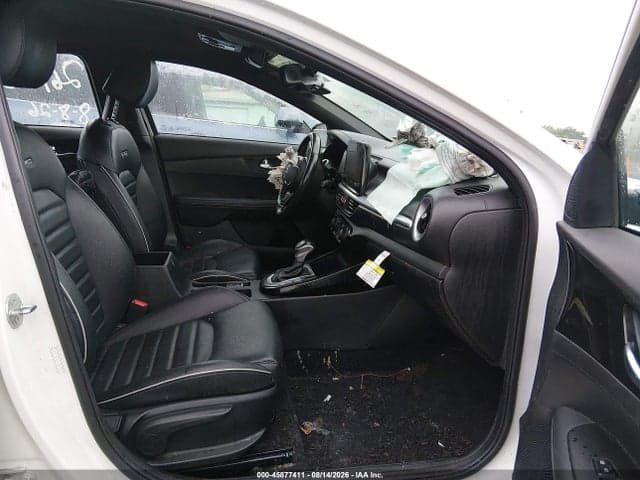2024 KIA FORTE GT-LINE 5