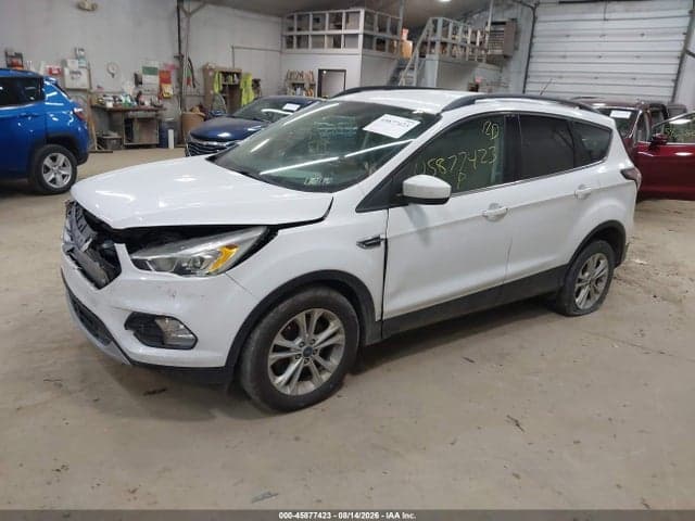 2017 FORD ESCAPE SE 2