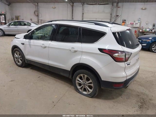 2017 FORD ESCAPE SE 3