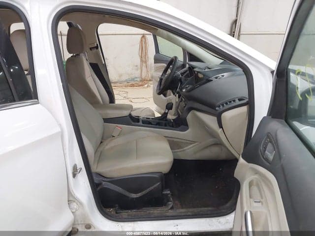 2017 FORD ESCAPE SE 5