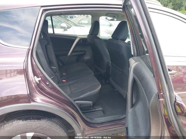 2017 TOYOTA RAV4 LE 8