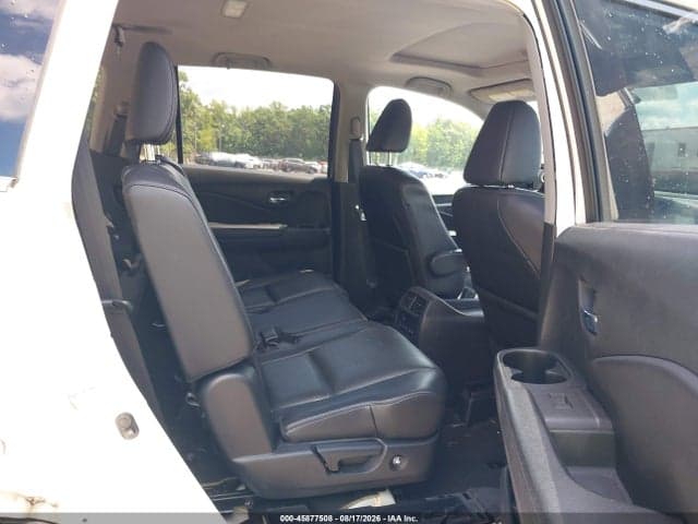 2017 HONDA PILOT EX-L 8
