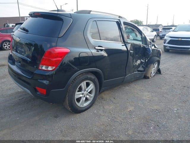2019 CHEVROLET TRAX LT 4