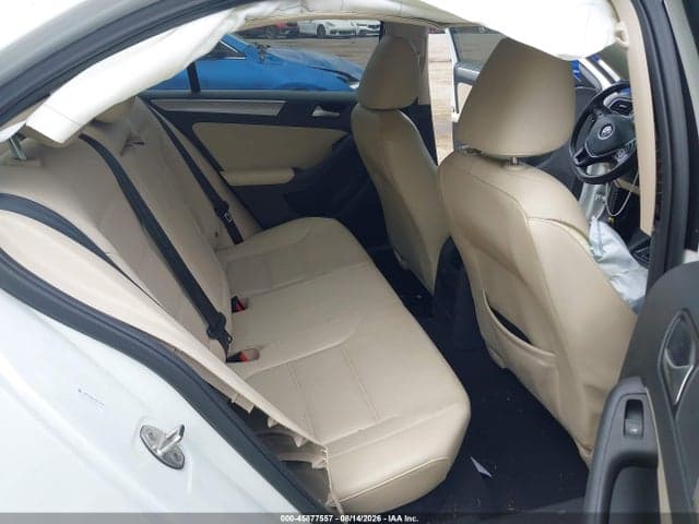2017 VOLKSWAGEN JETTA 1.4T SE 8