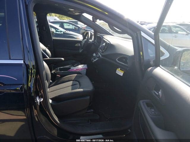 2026 CHRYSLER PACIFICA SELECT 5
