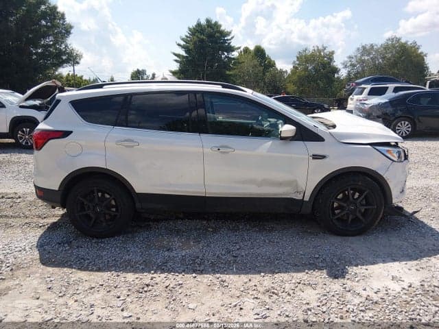 2019 FORD ESCAPE SEL 12