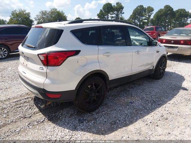 2019 FORD ESCAPE SEL 4